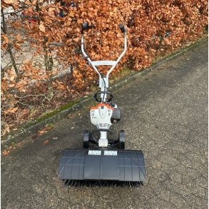 Stihl MM 56 multisystem med brstevalse og stttehjul
